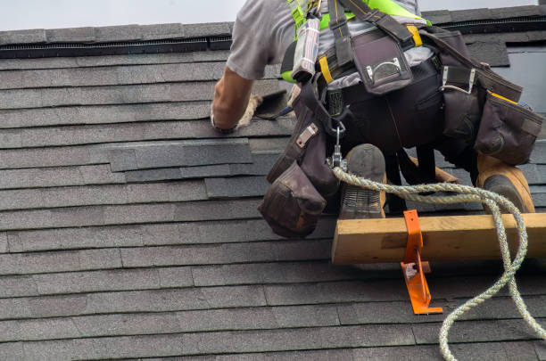 Best Commercial Roof Installation  in North Prairie, WI